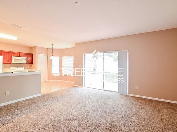3rd image of 582 Lisa Karen Cir