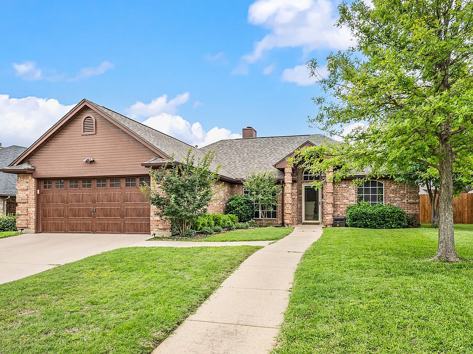 1st image of 2605 Briargrove Dr