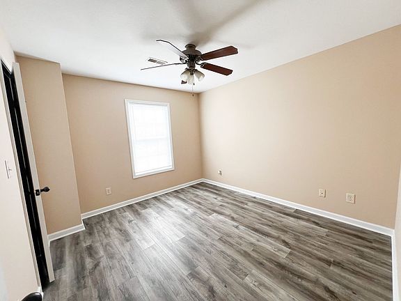 5th image of 2268 McCormick Ln APT D