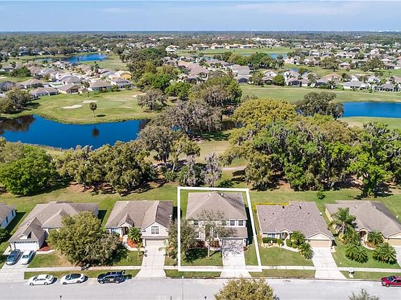 3rd image of 2100 The Oaks Blvd