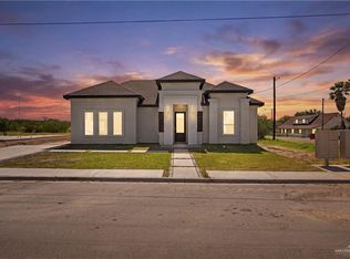 801 Falcon Dr, Rio Grande City, TX 78582