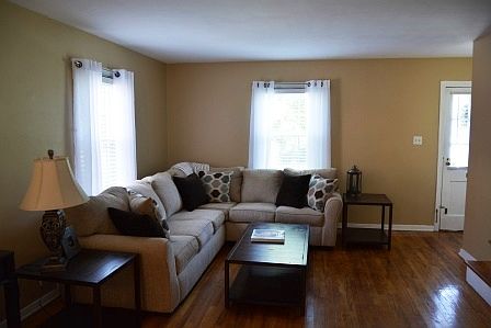 2nd image of 115 Selby Blvd