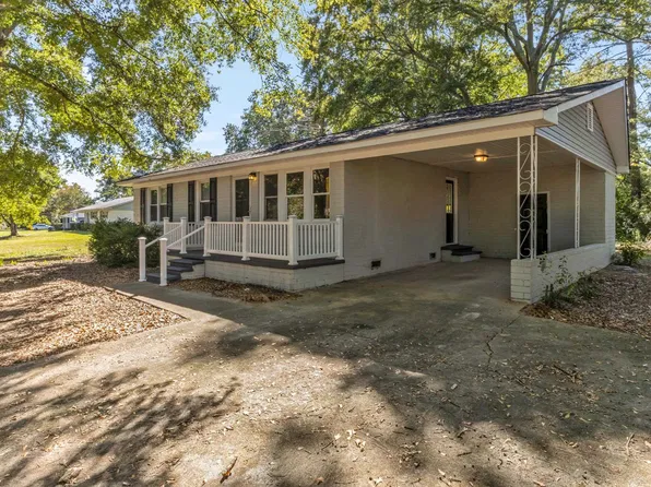2005 W Buford St, Gaffney, SC 29341
