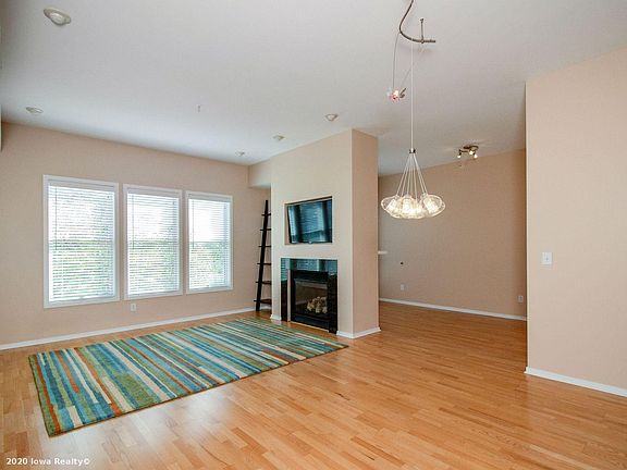 3rd image of 118 Water St APT 223