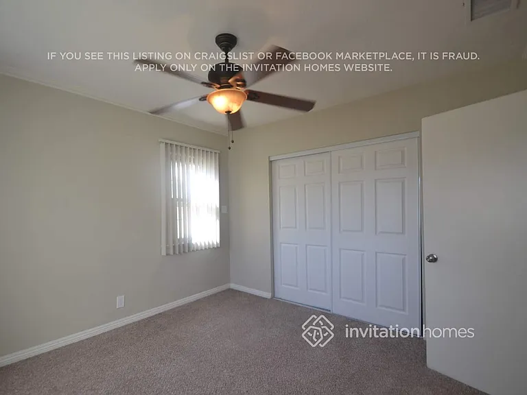1932 W 84th Pl — Photo 9