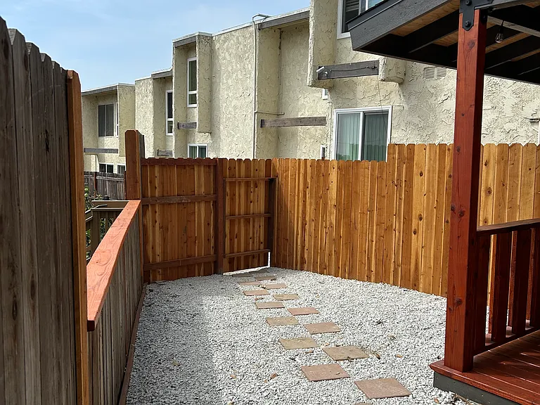80 Aliso Ln — Photo 3