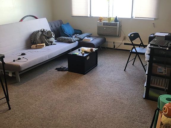 2nd image of 720 6th Ave SE APT 5