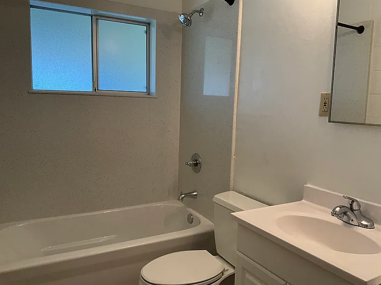 231 Market St — Photo 12