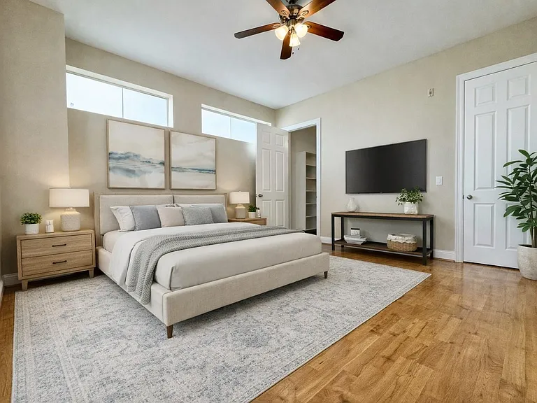 314 W Bell St #201 — Photo 25
