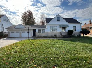 9417 Fernhill Ave, Parma, OH