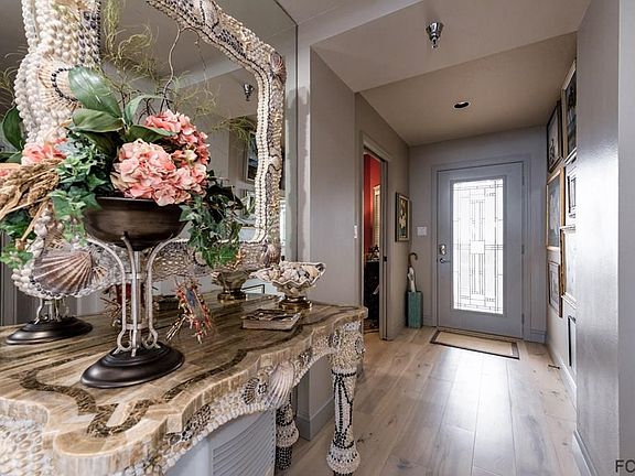 3rd image of 11 Avenue De La Mer APT 1703