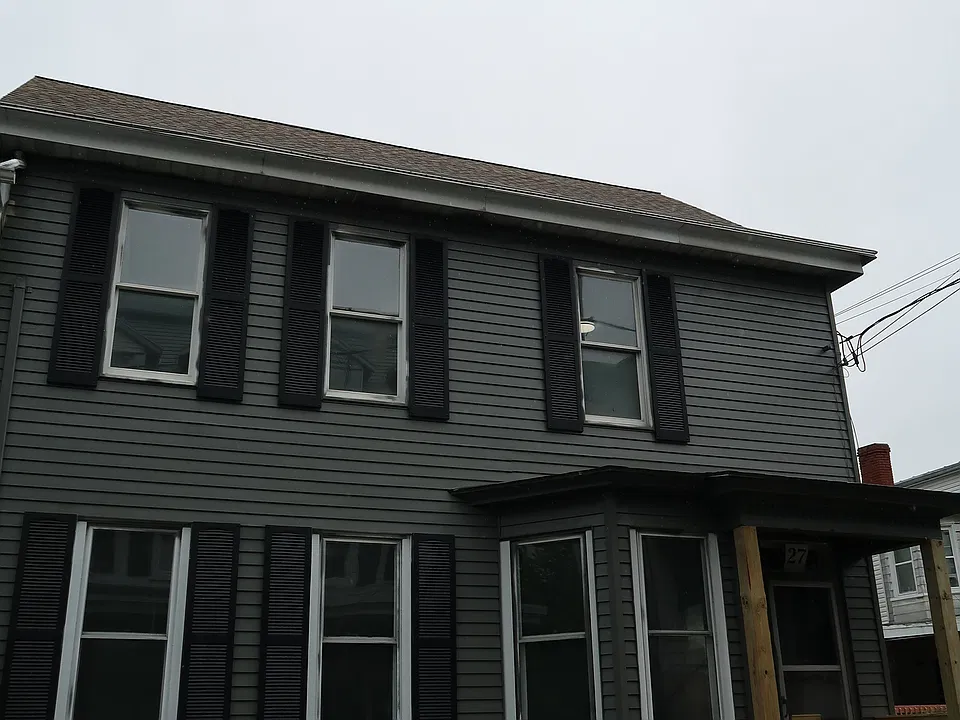 27 Carbon St
