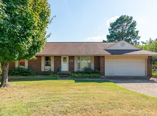 11763 Rivercrest Dr, Little Rock, AR 72212