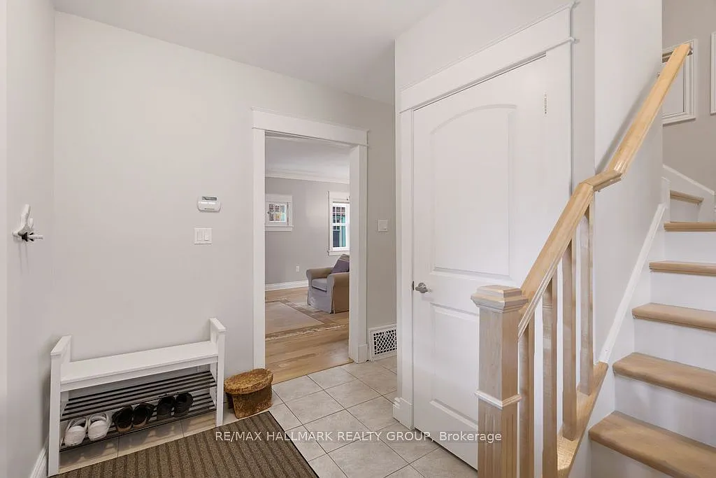3 bed, $3,895 — Photo 4