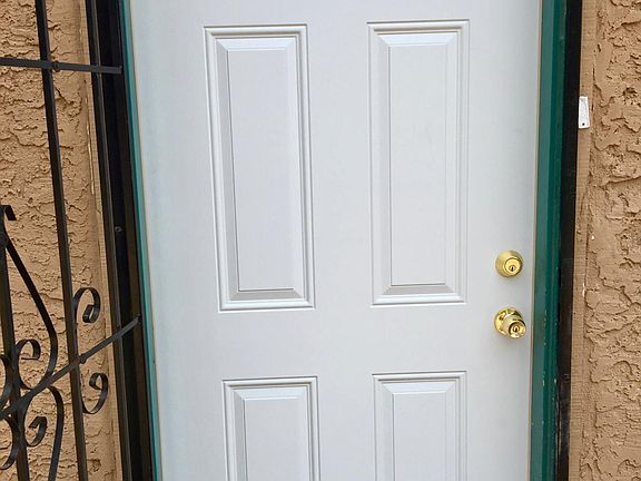 3rd image of 1631 W Cheryl Dr