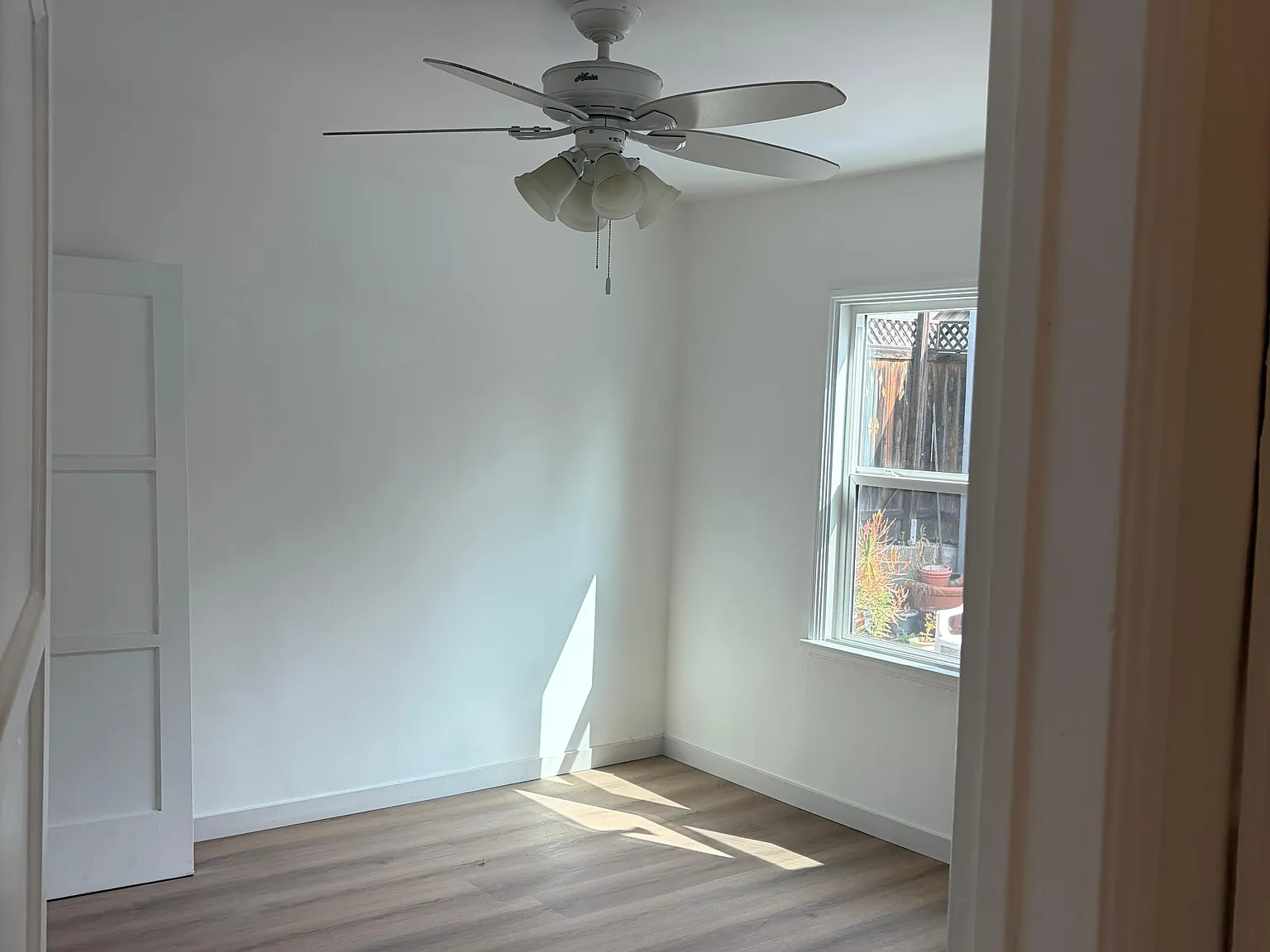 2 bed, 1200 sqft, $3,950 — Photo 2
