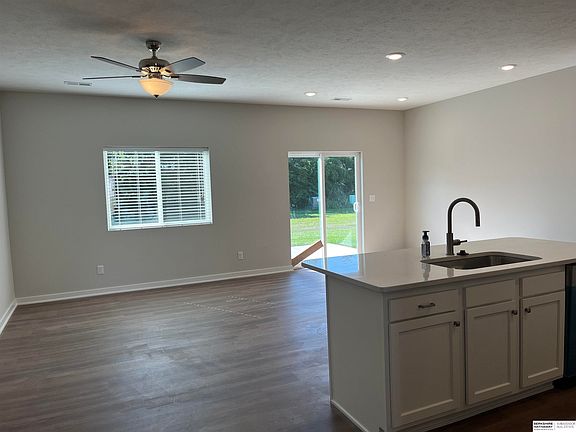 5th image of 1681 Northland Dr