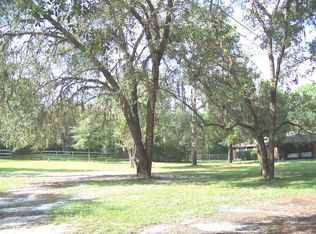 9459 N Eubanks Ter, Dunnellon, FL 34433