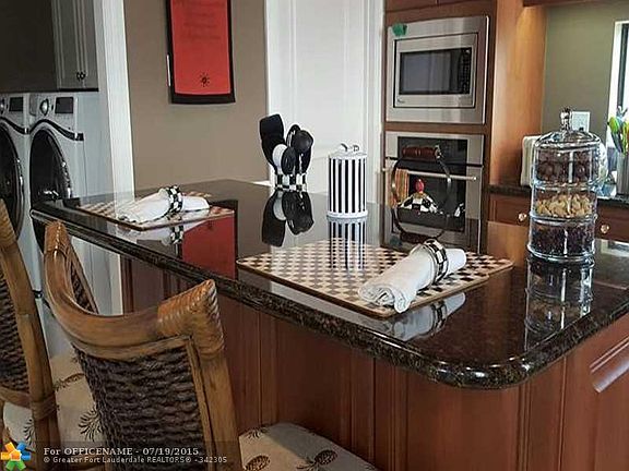 4th image of 2172 SE 7th St #2172
