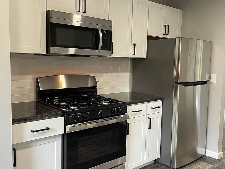 1152 Hatch Rd #W — Photo 4
