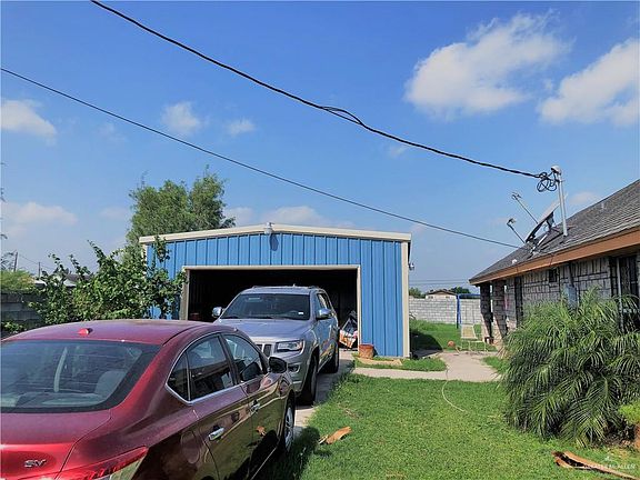 5th image of 8005 Alicia Dr