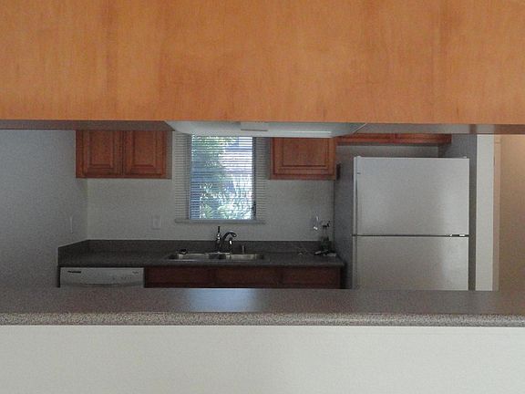 Kitchen Dining Counter & Front Window