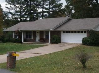 20717 Comice Dr, Little Rock, AR 72206