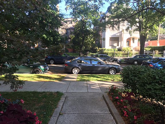 2nd image of 2125 W Pierce Ave APT 2C
