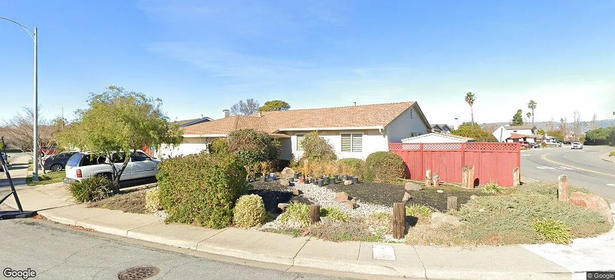 Building Photo - 5451 Tyler Pl