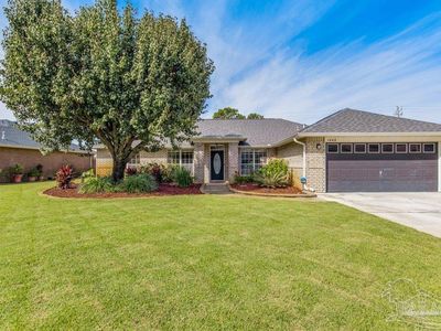 1682 Beachside Dr, Pensacola, FL, 32506