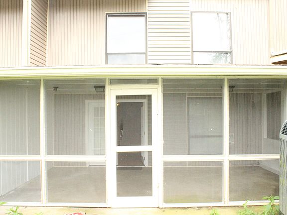 Screened Porch 