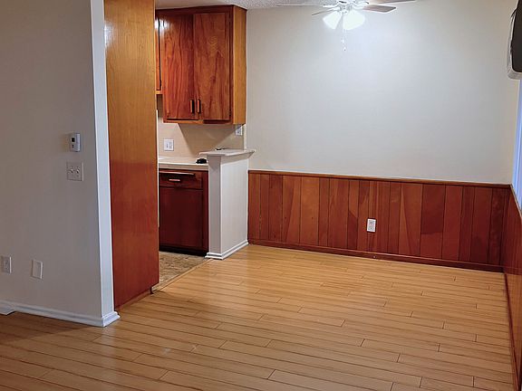 2nd image of 227 N Kenwood St APT 1