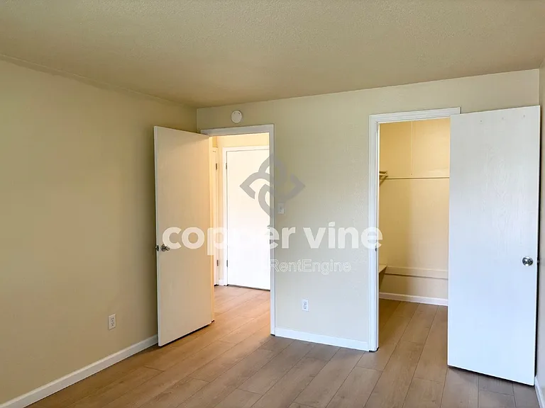4245 E 119th Pl #D — Photo 11