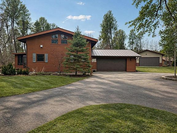 2nd image of 29522 Whispering Pines Road