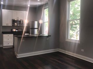 2734 W 18th St FLOOR 2, Chicago, IL 60608