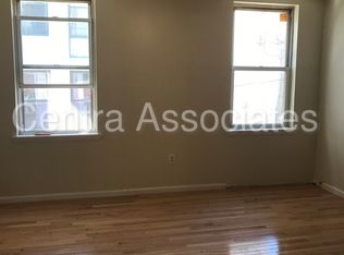 1213 Wood St, Philadelphia, PA 19107