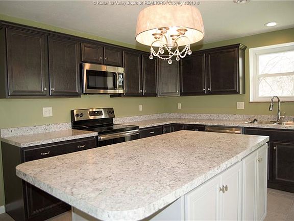 4th image of 5017 Memory Hill Dr