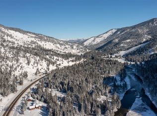 48295 Gallatin Rd, Gallatin Gateway, MT 59730