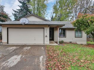 6800 Angus Way, Gladstone, OR 97027