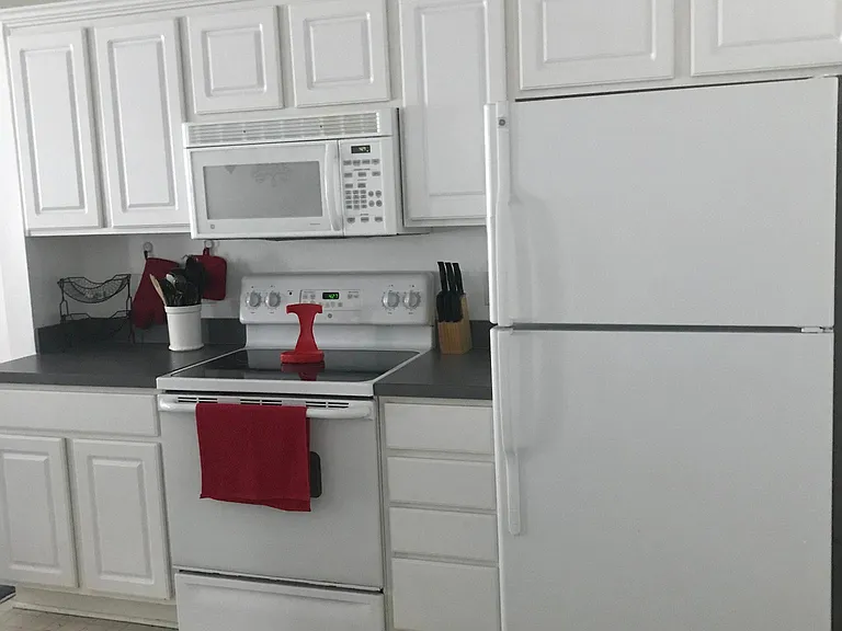4355 River Gate Ln #B — Photo 8