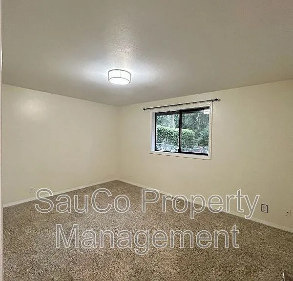 515 SE 26th Ave — Photo 16