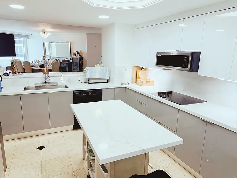 9595 Collins Ave #904 — Photo 10