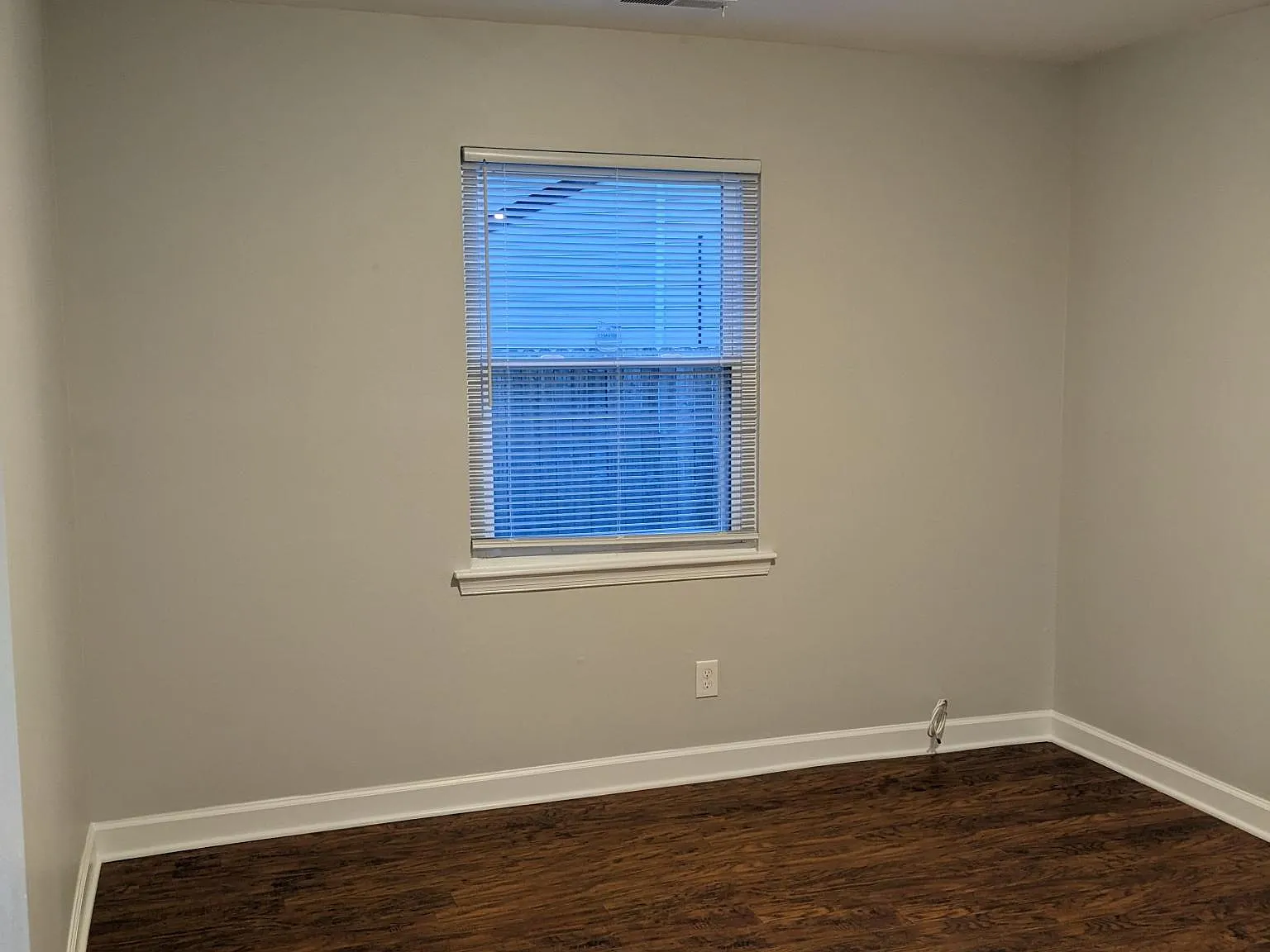 3 bed, 1656 sqft, $3,500 — Photo 4
