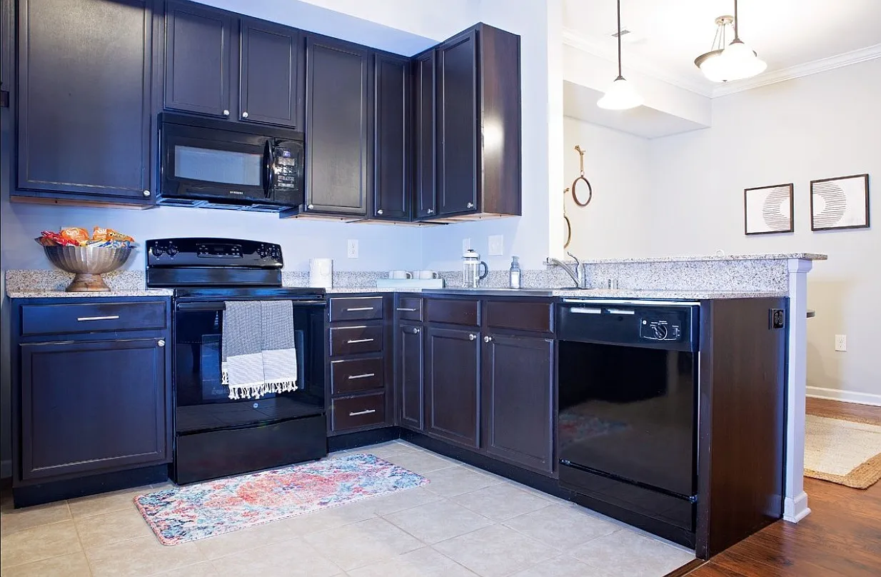Cumberland Trace Village Apartments — Photo 1