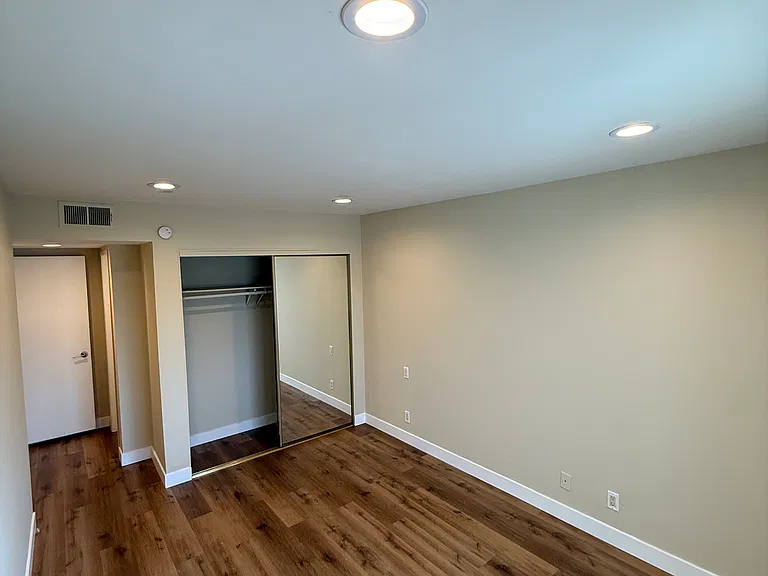 602 W California Ave — Photo 3