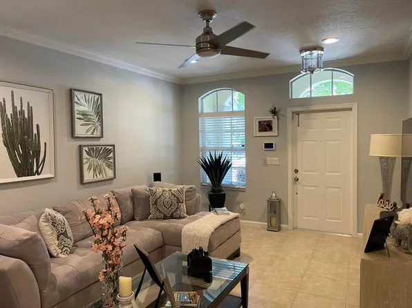 317 Spruce Street, Boynton Beach, FL 33426