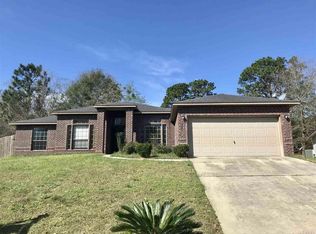 1343 Longbranch Dr, Cantonment, FL 32533