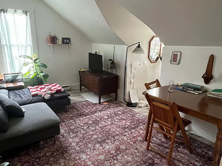 311 E Bishop St #313 — Photo 12