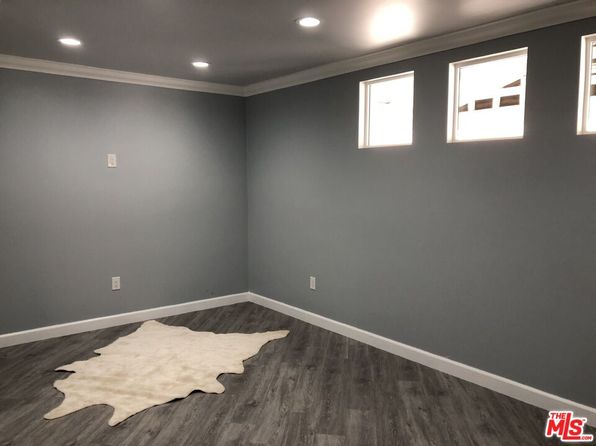 4922 1/2 Genevieve Ave