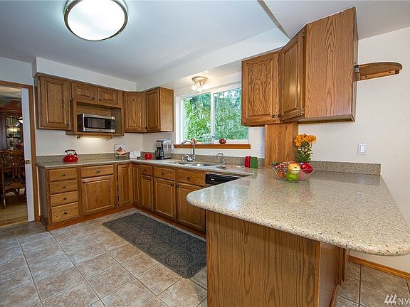 4th image of 26400 SE 162nd Pl